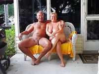 Big breasted girl girl enjoy her nudist time all that day!