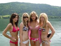 Jacqueline Lovell and girlfriend on nude beach