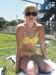 Hot naked dance gets an all over tan at the beach