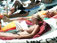 Beach Voyeur: Topless Dans Le Sud