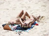 Beach Voyeur: Topless Dans Le Sud