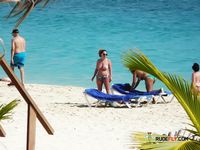 Topless girl in Alanya Beach Part 2