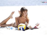 Nudist beach spread legs hairy pussy