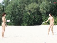 cute day on corina plage