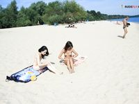 a nude day at the strand