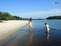 Doll i witnessed on the plage