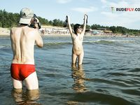 Click from the plage....