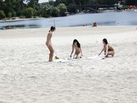 Rafaela super-hot slit at the plage