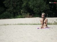 Versie bootie flahed at the Plage