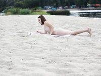 Plage show. Georgianne you like.