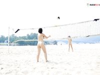 Having some joy at the plage