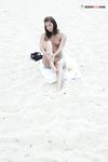 Just walk naked on the plage