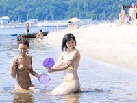 Damsels on the plage katherina Phuket