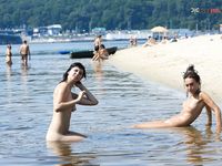 Damsels on the plage katherina Phuket