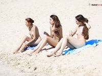 More of Roxy at the strand