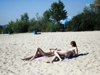 A lil' plage breast showing