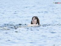 with bathing suit melanie Tambaba Plage.