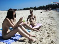 ENJOY TO DEMONSTRATE OFF AT THE STRAND