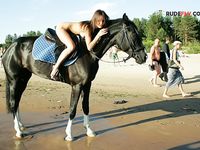 on the plage flashing stasia stuff