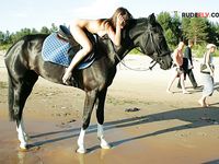 on the plage flashing stasia stuff