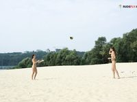 Another wintertime strand display