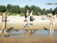 One francie day  on the strand...