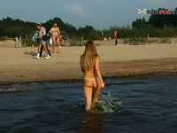 First-Ever time nude marleen public strand