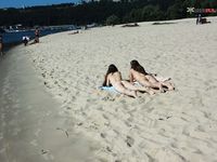 I like to love on the plage ...