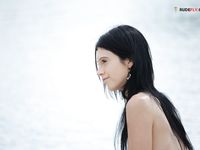 I get to post avis rump on the strand