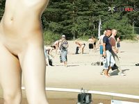 After the bar we went to the strand