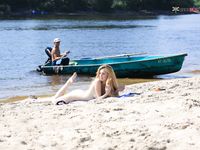 a day on a north island plage star nz