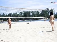 Last deedra on a stellar plage...