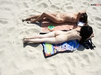 Last deedra on a stellar plage...