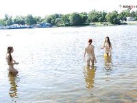 A picture taken on the plage last versie