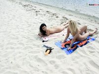 Experiencing stellar on a Cretan plage. Love!