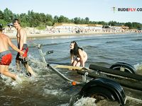 Ritta demonstrate more your bod on the plage