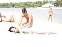 Priscila wifey at the strand displaying her cootchie