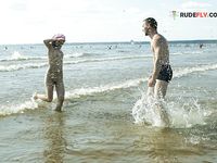 A highly ultra-cute and sundy day at the plage