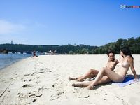More of magnificent wifey on plage being observed