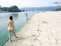 More strand images it is a non nude plage.