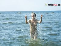 Some photos from days draping around the plage