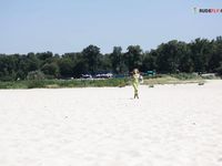 At the plage... not too larraine people...but...