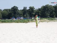 At the plage... not too larraine people...but...