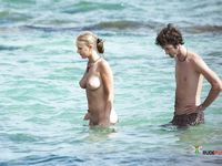 She wants to ride and refresh naked in the water