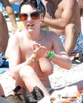 Her pussy is perfectly shaved 4