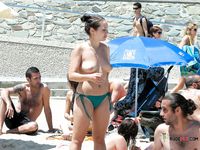 Her tan is still pretty white, but she looks hot anyway 3