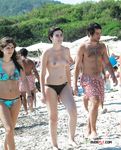 Skinny nubiles with firm breasts love chatting and tanning after swimming in the sea 4