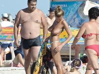 Nudist family secretly filmed by a voyeur at the beach 2