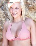 . A quiet morning on the dunes, focused on the peacefulness of a naturist lifestyle. 3