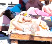 A few shots from a beach weekend and getting ready to go out. Hope you enjoy!.